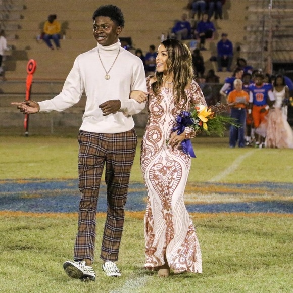 Light pink/rose gold square neck long sleeve prom dress. - Picture 3 of 3